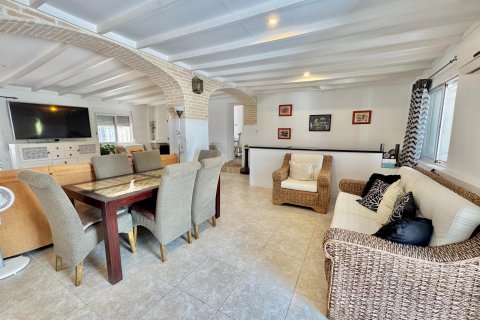 Villa pārdošanā Dolores, Alicante, Spānijā 7 istabas, 374 m2 Nr. 139952 - attēls 9