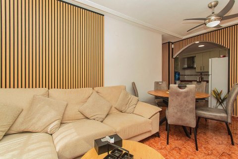 Rindu māja pārdošanā La Florida, Alicante, Spānijā 4 istabas, 74 m2 Nr. 139950 - attēls 12