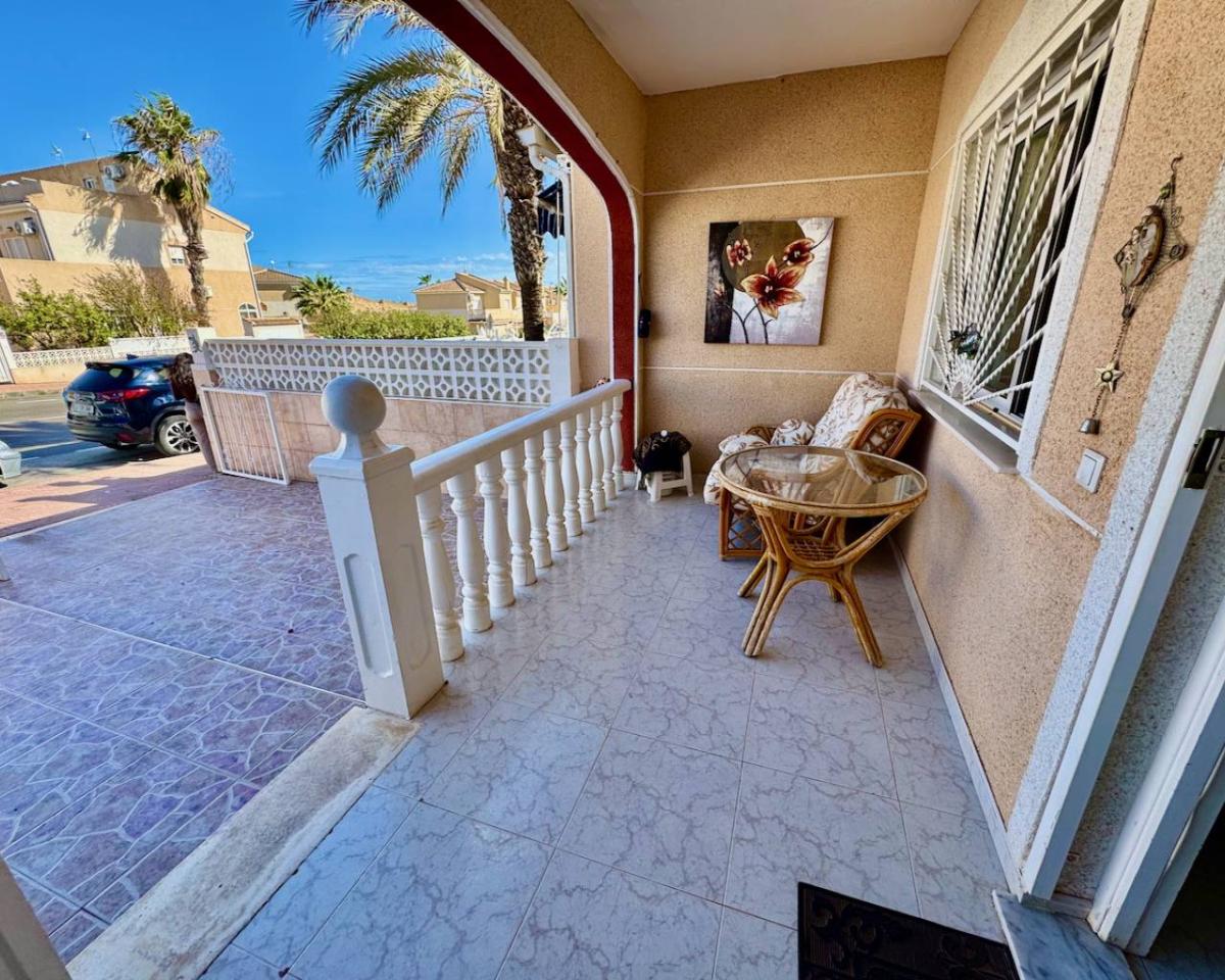 Villa a Ciudad Quesada, Alicante, Spagna 2 camere da letto, 101 mq. N° 149099