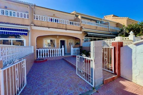 Вилла в Сьюдад Кесада, Аликанте, Испания 2 спальни, 101м2 №149099