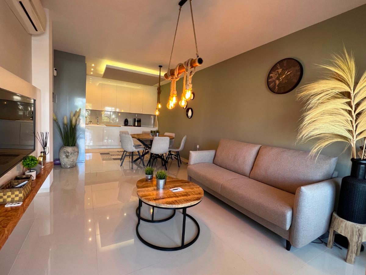 Apartment à Pilar de la Horadada, Alicante, Espagne 2 chambres, 65 m2 No. 149103