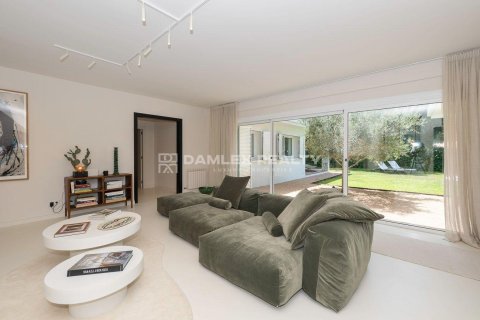 Villa till salu i Santa Cristina d'Aro, Girona, Spanien 3 sovrum, 596 kvm. Nr. 182667 - foto 14