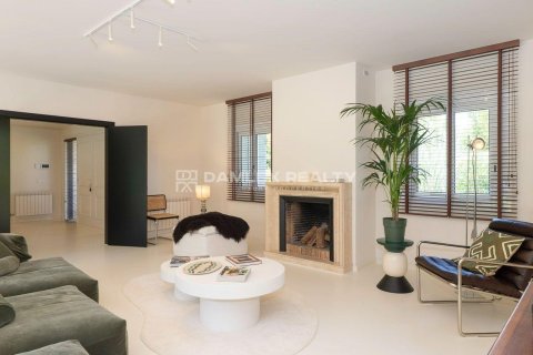Villa till salu i Santa Cristina d'Aro, Girona, Spanien 3 sovrum, 596 kvm. Nr. 182667 - foto 13