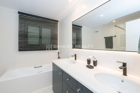 Villa till salu i Santa Cristina d'Aro, Girona, Spanien 3 sovrum, 596 kvm. Nr. 182667 - foto 27