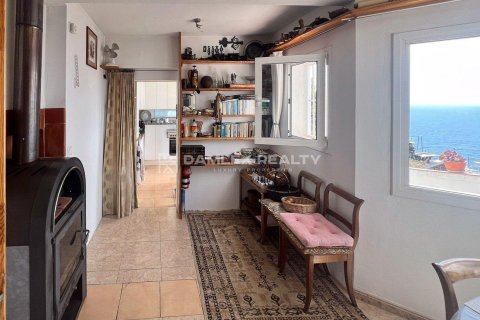 Villa till salu i Lloret de Mar, Girona, Spanien 4 sovrum, 224 kvm. Nr. 182666 - foto 9