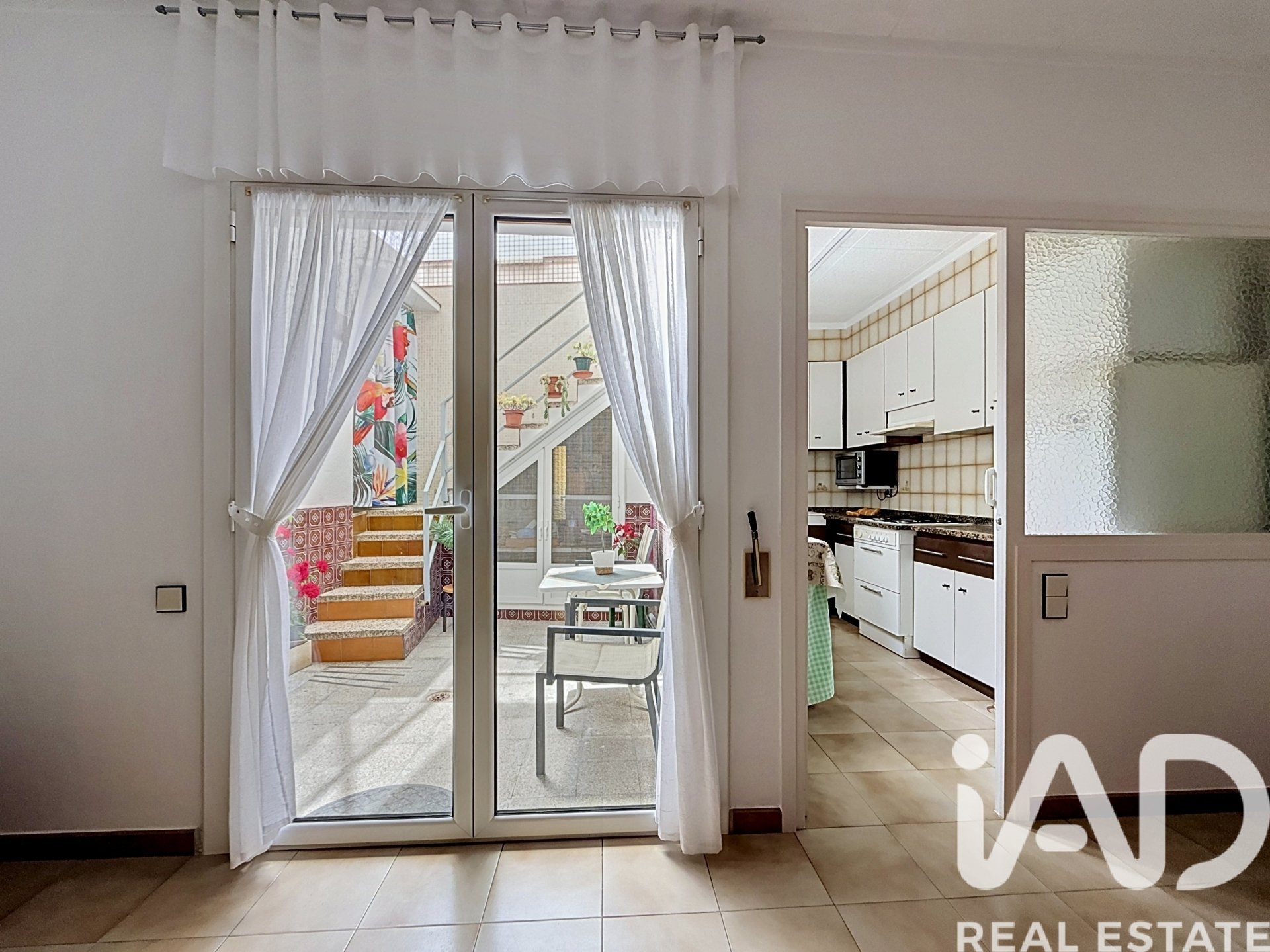 Apartamento en Mataró, Barcelona, España 3 dormitorios, 69 m2 No. 172338