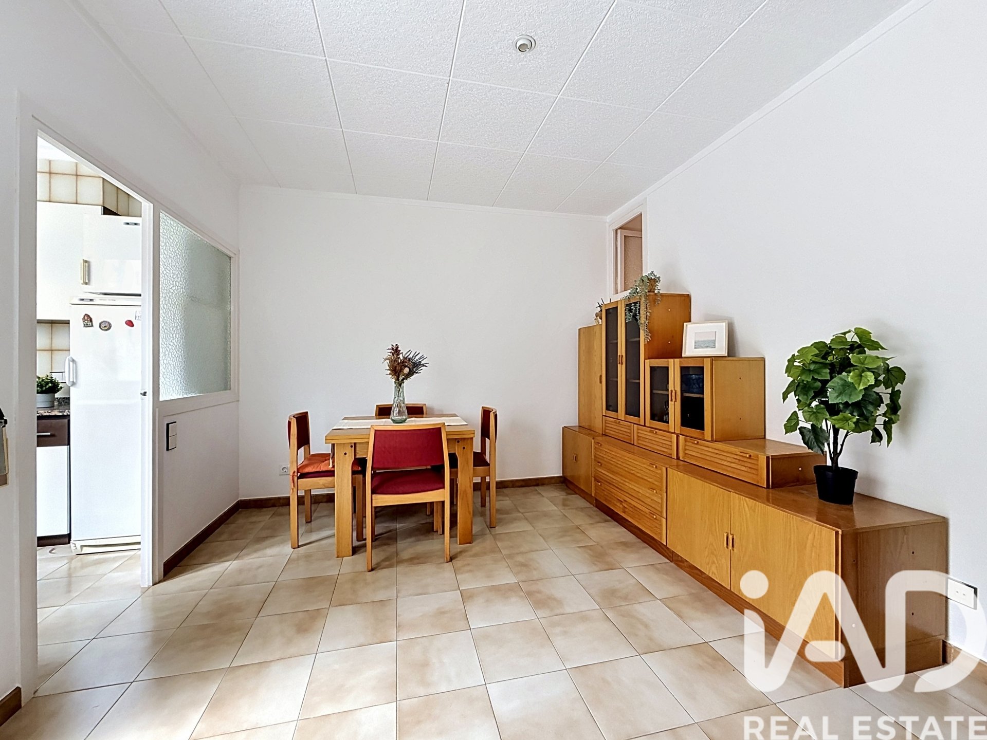 Apartamento en Mataró, Barcelona, España 3 dormitorios, 69 m2 No. 172338