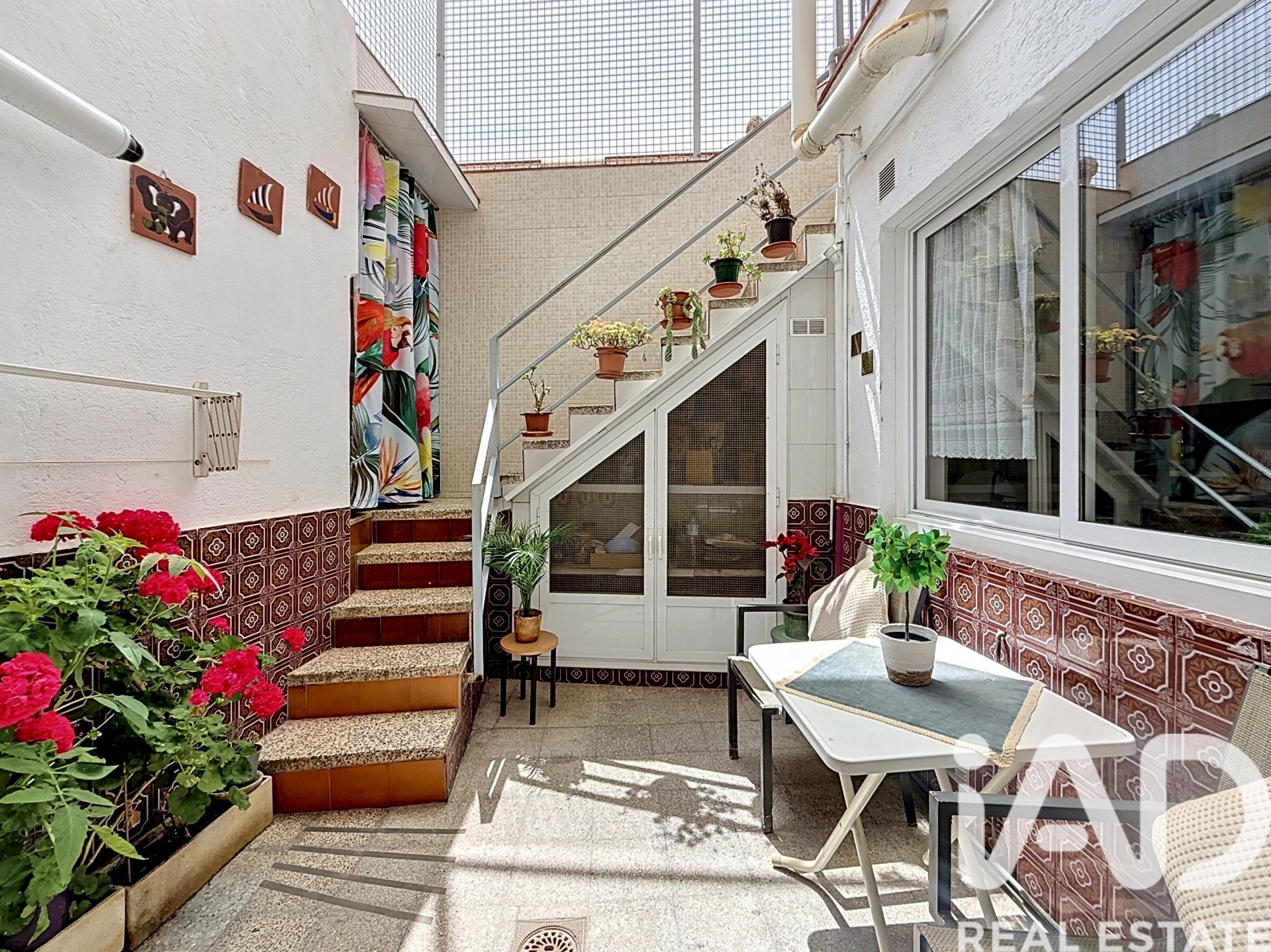 Apartamento en Mataró, Barcelona, España 3 dormitorios, 69 m2 No. 172338