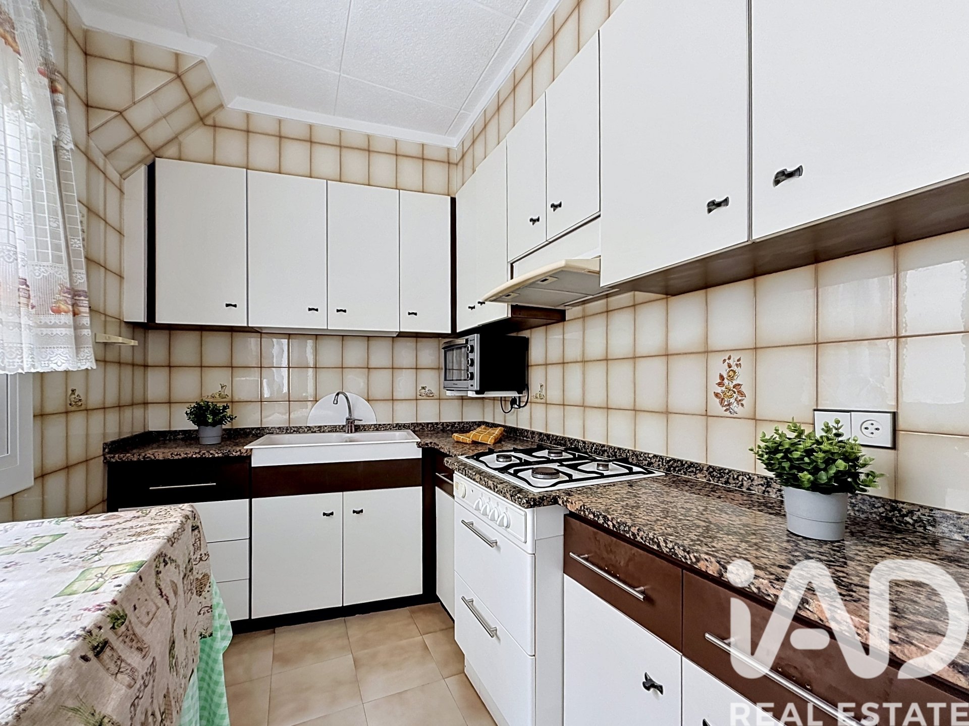 Apartamento en Mataró, Barcelona, España 3 dormitorios, 69 m2 No. 172338