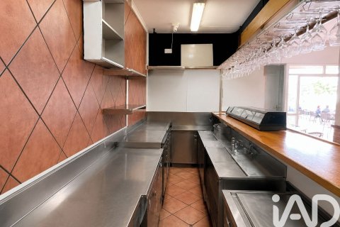 Lokal usługowy w Malaga, Hiszpania 2 sypialnie, 69 mkw. nr 172341 – zdjęcie 7