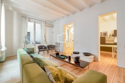 Apartamento en venta en Barcelona, España 2 dormitorios, 144 m2 No. 193674 - foto 4