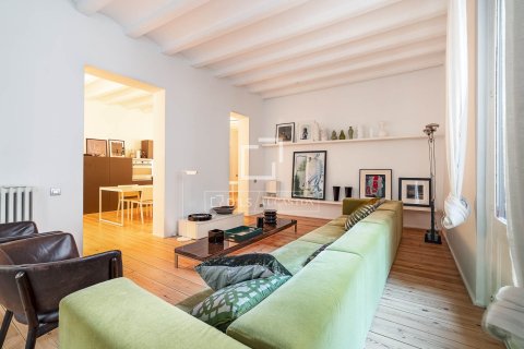 Apartamento en venta en Barcelona, España 2 dormitorios, 144 m2 No. 193674 - foto 5