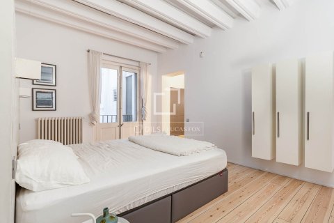 Apartamento en venta en Barcelona, España 2 dormitorios, 144 m2 No. 193674 - foto 17