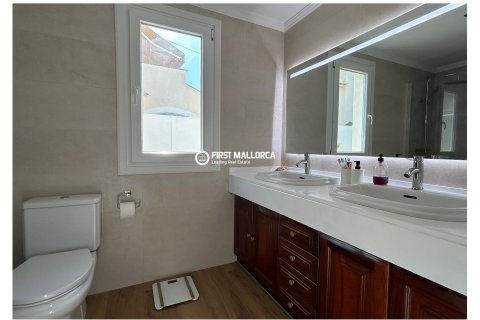 Villa in vendita a Son Ferrer, Mallorca, Spagna 3 camere da letto, 201 mq. N° 193655 - foto 8