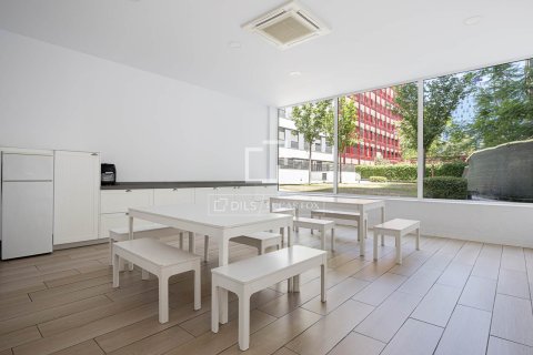 Wohnung zum Verkauf in Barcelona, Spanien 3 Schlafzimmer, 88 m2 Nr. 193671 - Foto 7