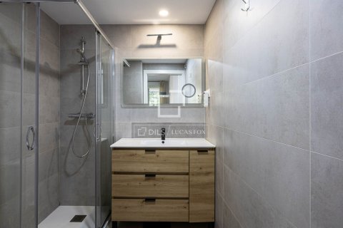 Wohnung zum Verkauf in Barcelona, Spanien 3 Schlafzimmer, 88 m2 Nr. 193671 - Foto 4