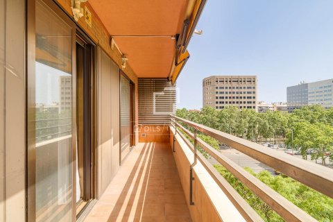 Apartamento en venta en Barcelona, España 4 dormitorios, 144 m2 No. 193673 - foto 17