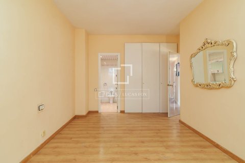 Apartamento en venta en Barcelona, España 4 dormitorios, 144 m2 No. 193673 - foto 23