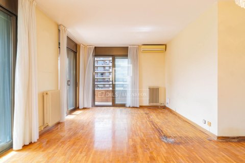 Apartamento en venta en Barcelona, España 4 dormitorios, 144 m2 No. 193673 - foto 10