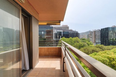 Apartamento en venta en Barcelona, España 4 dormitorios, 144 m2 No. 193673 - foto 18