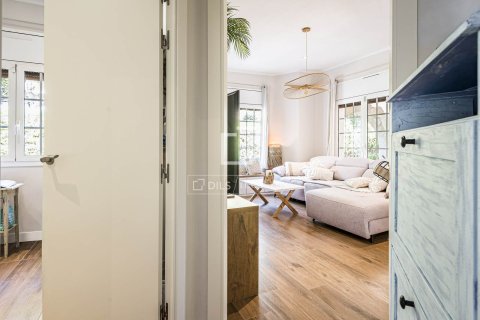 Villa for sale in Castelldefels, Barcelona, Spain 3 bedrooms, 163 sq.m. No. 193675 - photo 27