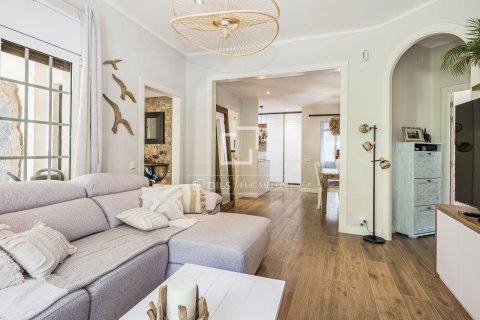 Villa for sale in Castelldefels, Barcelona, Spain 3 bedrooms, 163 sq.m. No. 193675 - photo 10