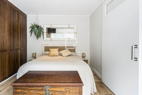 Villa for sale in Castelldefels, Barcelona, Spain 3 bedrooms, 163 sq.m. No. 193675 - photo 19
