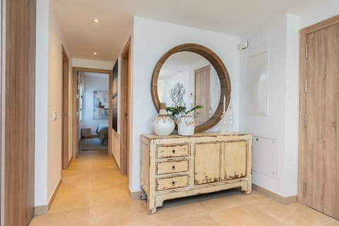 Продажа квартиры в Эстепона, Малага, Испания 2 спальни, 89м2 №162231 - фото 15