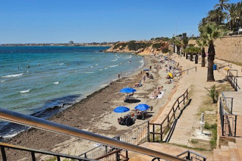 Kamienica w Punta Prima, Alicante, Hiszpania 3 sypialnie, nr 189533 – zdjęcie 15
