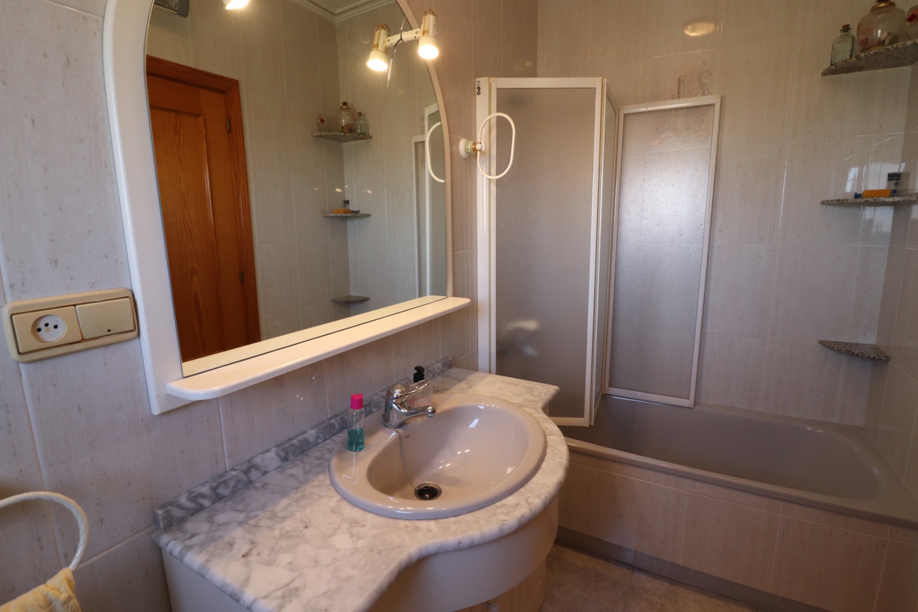 Вилла в Альгорфа, Аликанте, Испания 5 спален, 122м2 №146571