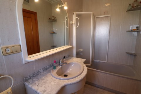 Huvila myytävänä Algorfa, Alicante, Espanja, 5 makuuhuonetta, 95 m2 No. 146571 - kuva 13