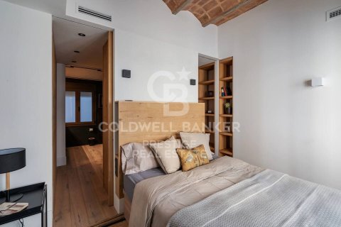Apartment for sale in Barcelona, Spain 3 bedrooms, 123 sq.m. No. 160124 - photo 22