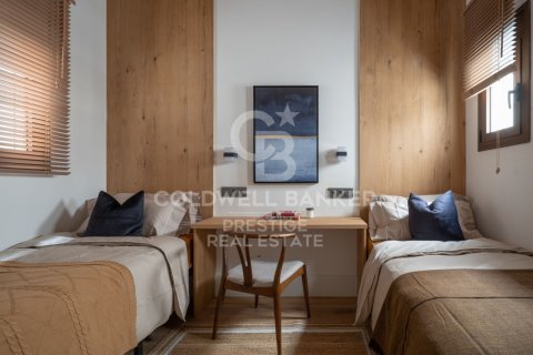 Huoneisto myytävänä Barcelona, Espanja, 3 makuuhuonetta, 123 m2 No. 160124 - kuva 9