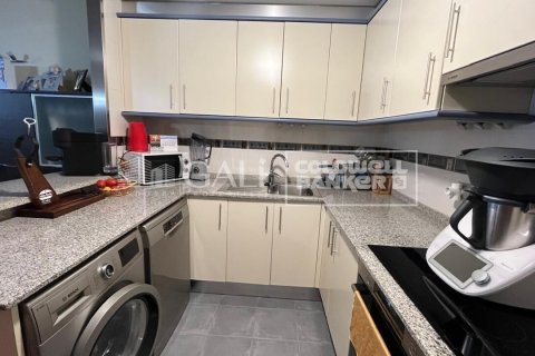 Huoneisto myytävänä Principado De Andorra (Ninguna Poblacion Tiene C.P.), Lleida, Espanja, 2 makuuhuonetta, 76 m2 No. 160125 - kuva 6