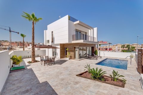 Villa till salu i San Miguel de Salinas, Alicante, Spanien 3 sovrum, 108 kvm. Nr. 145610 - foto 1