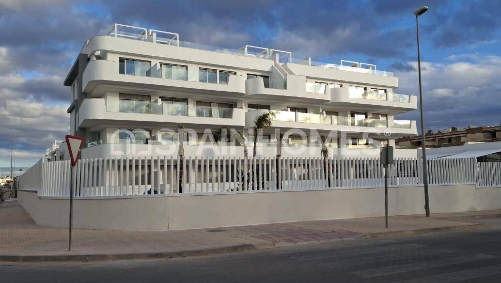 Apartment à Orihuela, Alicante, Espagne 2 chambres, 77 m2 No. 161100