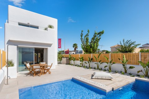 MYKONOS Y SANTORINI LA SERENA GOLF à Los Alcazares, Murcia, Espagne No. 161103 - photo 3