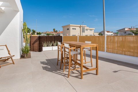 MYKONOS Y SANTORINI LA SERENA GOLF à Los Alcazares, Murcia, Espagne No. 161103 - photo 5