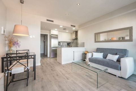 Продажа квартиры в Ситжес, Барселона, Испания 2 спальни, 64м2 №161747 - фото 11