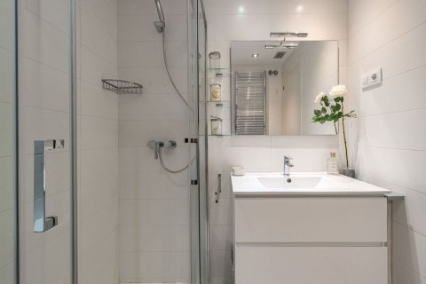 Продажа квартиры в Ситжес, Барселона, Испания 2 спальни, 64м2 №161747 - фото 24