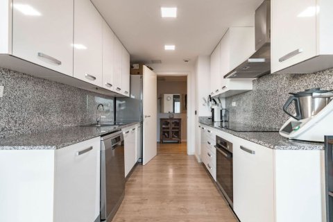 Huoneisto myytävänä Sitges, Barcelona, Espanja, 4 makuuhuonetta, 181 m2 No. 161750 - kuva 20