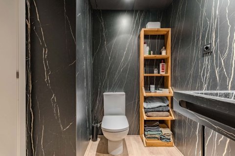 Huoneisto myytävänä Sitges, Barcelona, Espanja, 4 makuuhuonetta, 181 m2 No. 161750 - kuva 29