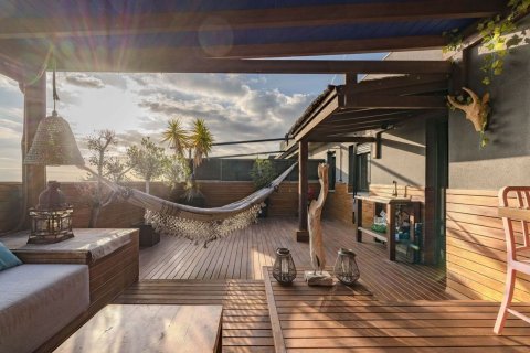 Huoneisto myytävänä Sitges, Barcelona, Espanja, 4 makuuhuonetta, 181 m2 No. 161750 - kuva 3