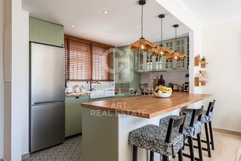 Kaupunkipientalo myytävänä Marbella, Malaga, Espanja, 2 makuuhuonetta, 111 m2 No. 157964 - kuva 3