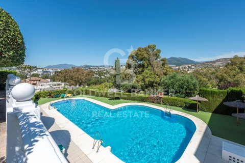 Kaupunkipientalo Marbella, Malaga, Espanja 2 makuuhuonetta, 111 m2 No. 157964