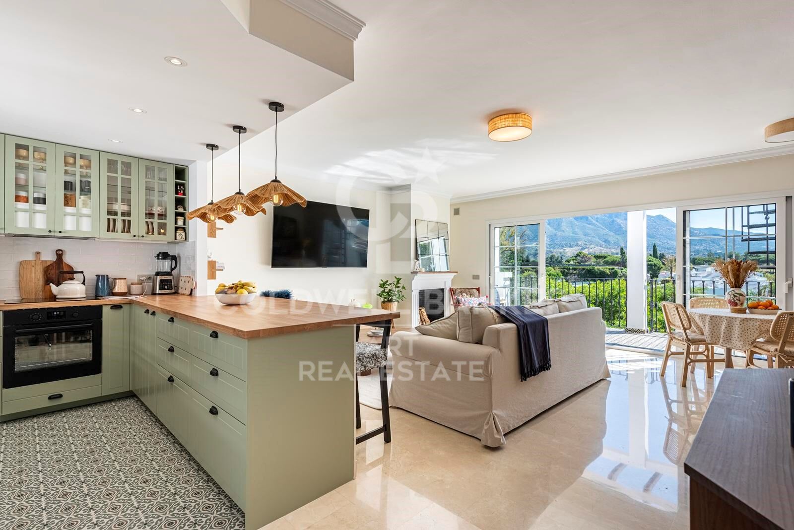 Radhus i Marbella, Malaga, Spanien 2 sovrum, 111 kvm. Nr. 157964
