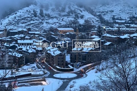 Penthouse w Principado De Andorra (Ninguna Poblacion Tiene C.P.), Lleida, Hiszpania 3 sypialnie, 197 mkw. nr 157966 – zdjęcie 14