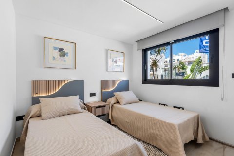 Penthouse for sale in Guardamar del Segura, Alicante, Spain 2 bedrooms, 80 sq.m. No. 187327 - photo 30