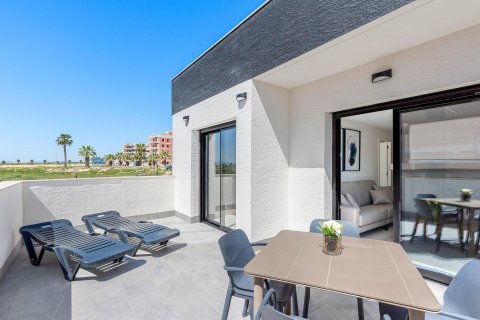 Penthouse for sale in Guardamar del Segura, Alicante, Spain 2 bedrooms, 80 sq.m. No. 187327 - photo 22