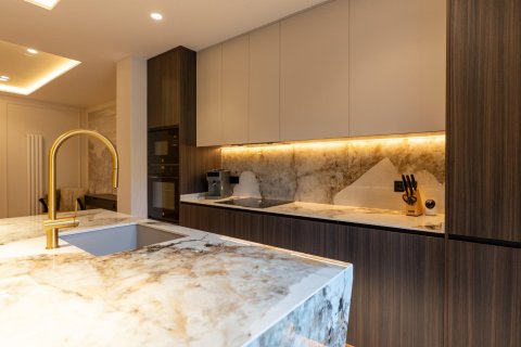 Wohnung zum Verkauf in Madrid, Spanien 3 Schlafzimmer, 133 m2 Nr. 147122 - Foto 12